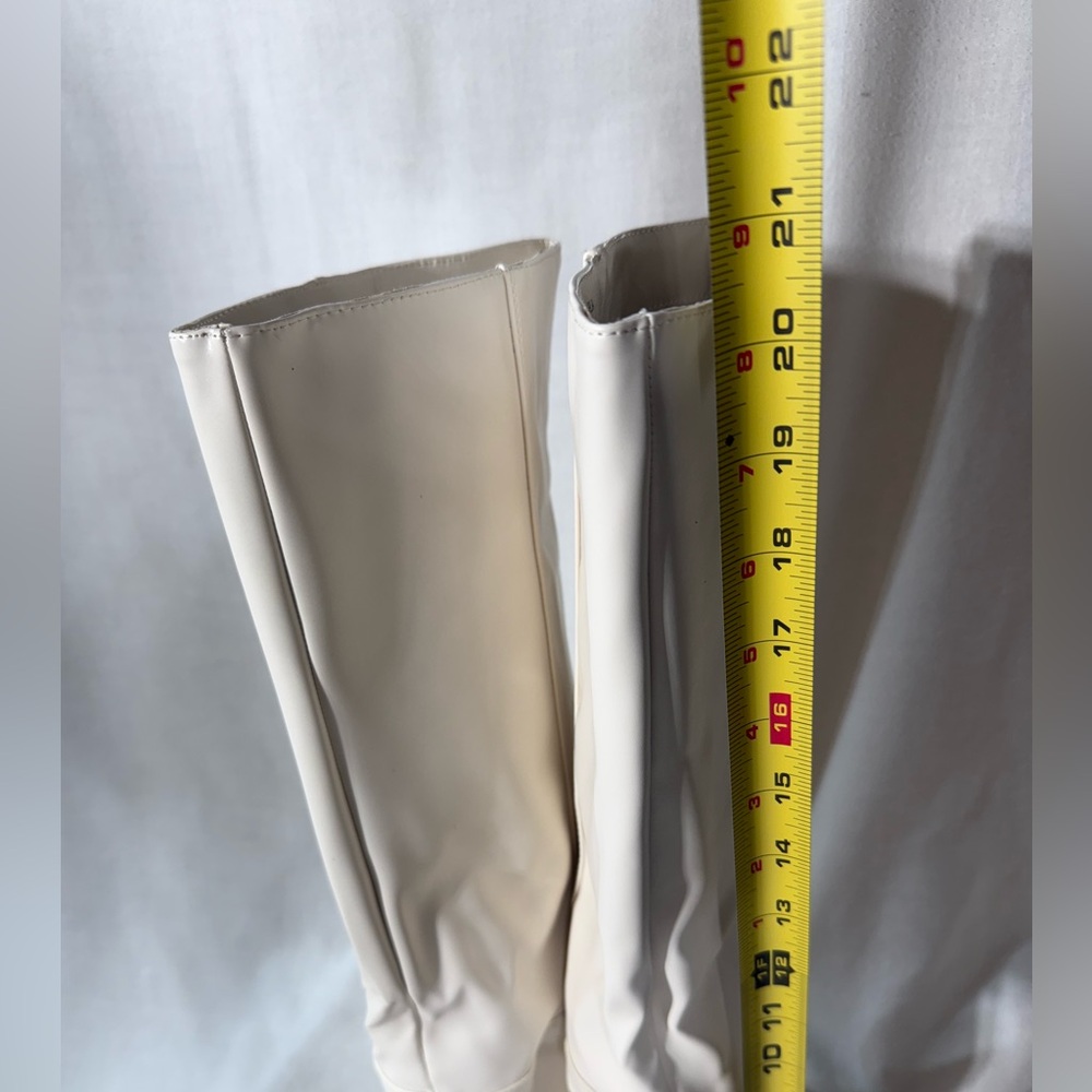 Lulus Lorlia Almond Square toe Knee High boots Size 8.5 - Picture 9 of 12